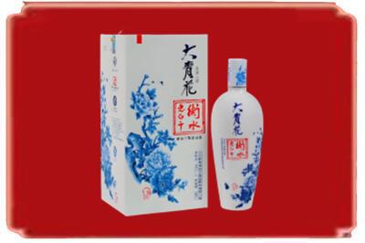 喀什烟酒回收大青花老白干.jpg